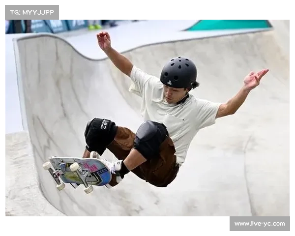 北京TOP国际滑板公开赛在首钢极限公园举行，吸引多国选手参赛